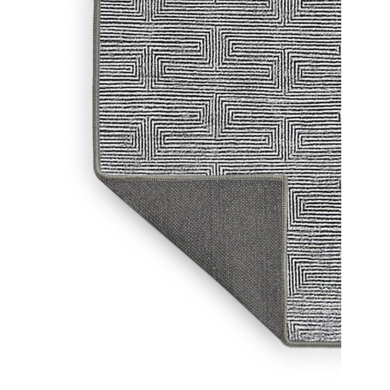 Geometric Indoor Rug, Runner 2' x 5'