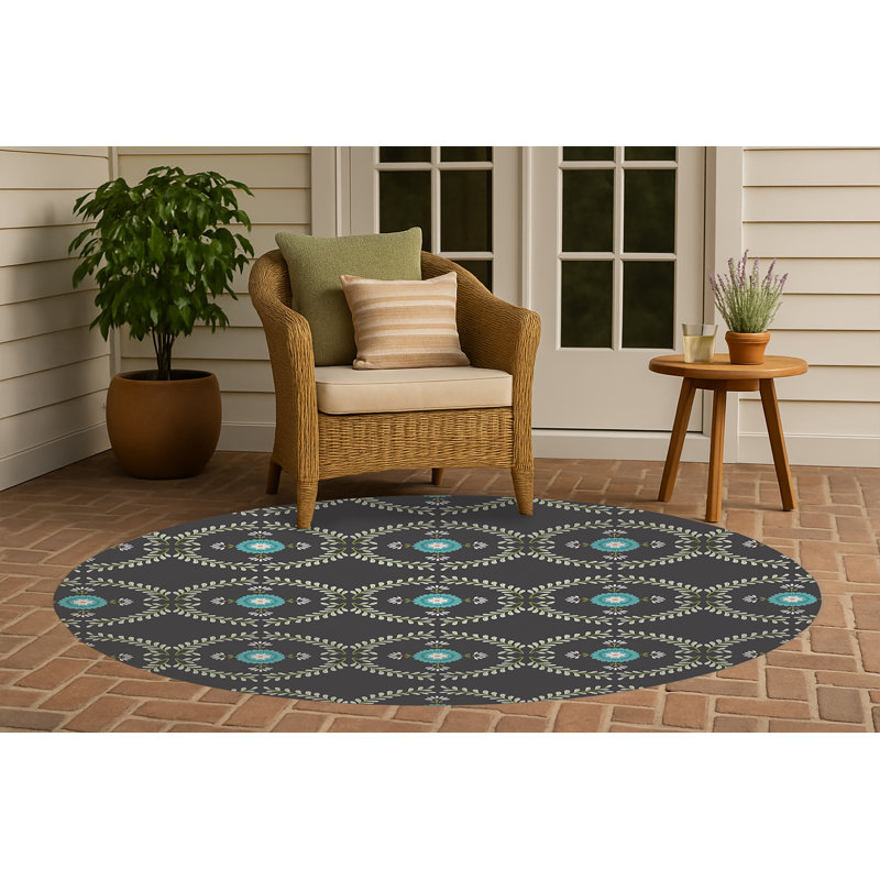 Bree Non Slip Outdoor Rug, Round 5'