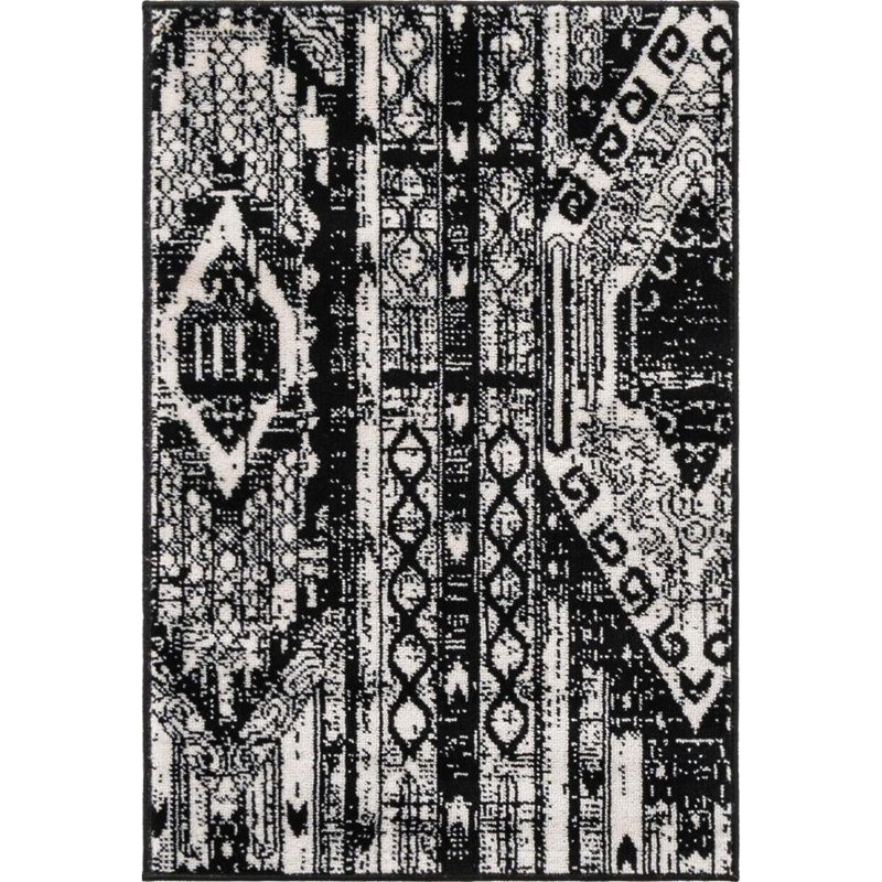 Hewan Geometric Indoor Rug, Rectangle 2'2" x 3'1"