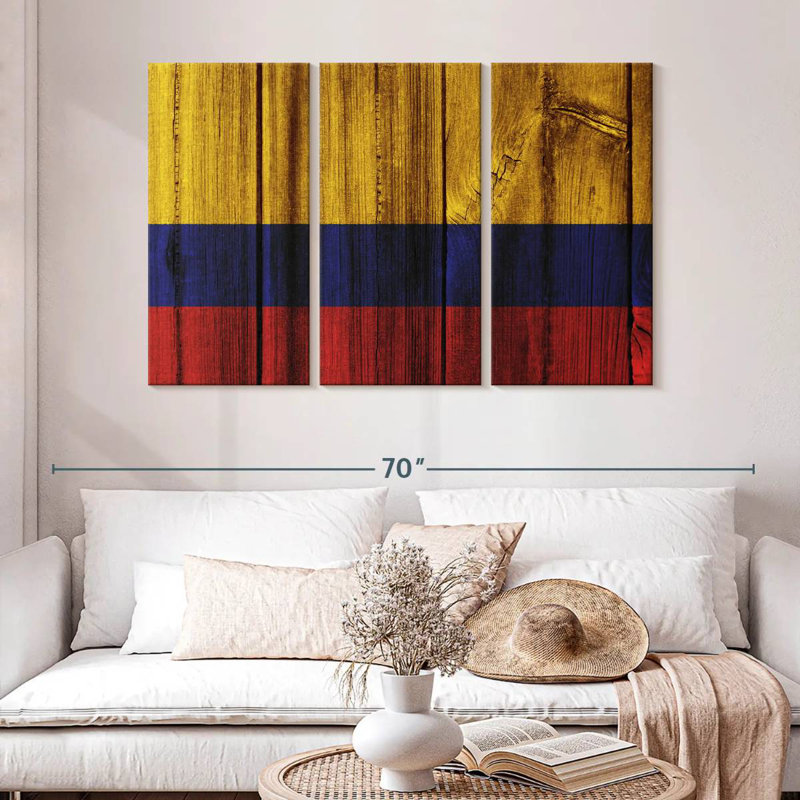Drapeau de la Colombie en bois, H 32 po x l 50 po