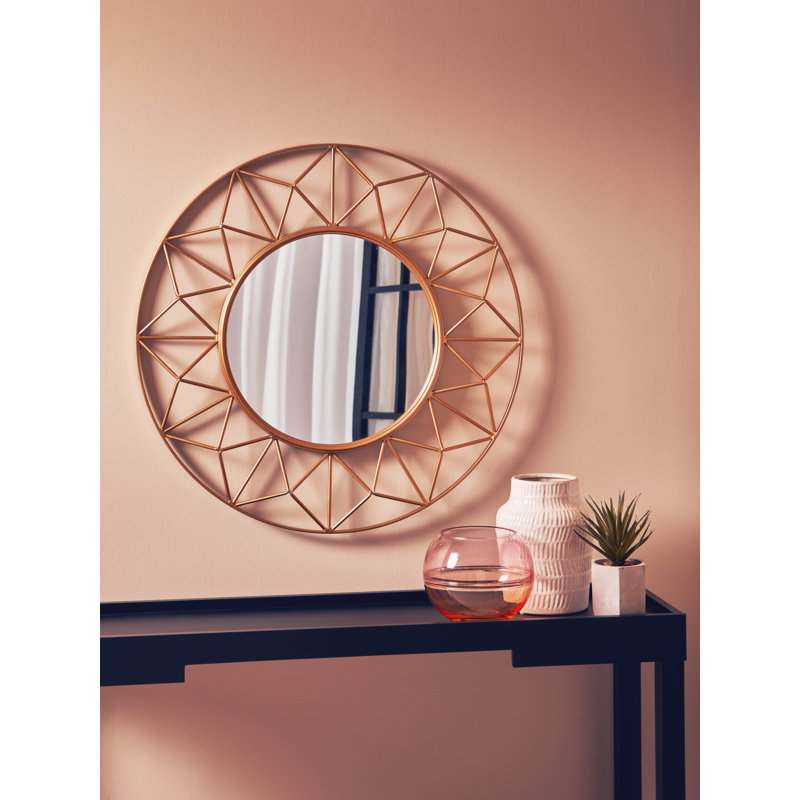 Nipinnawasee Round Mirror
