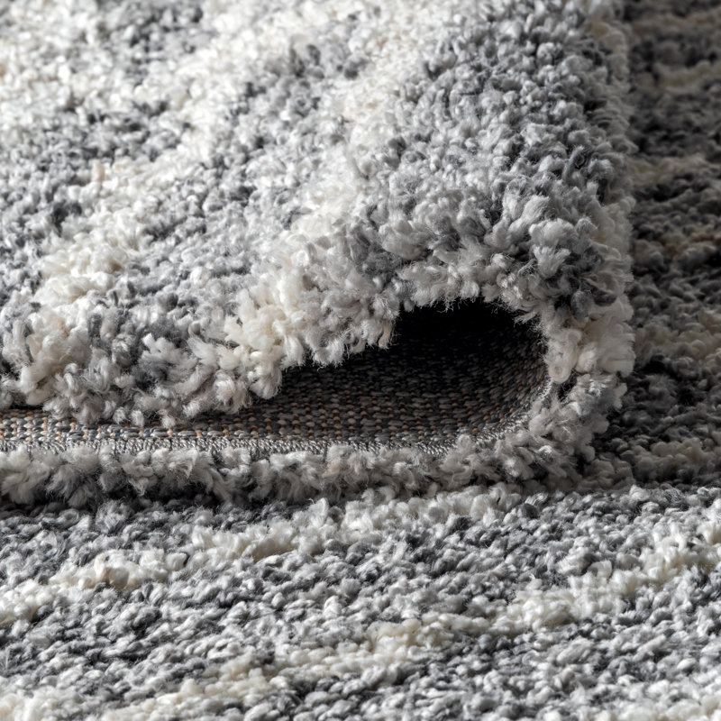 Ishee Indoor Rug, Rectangle 3' x 5'