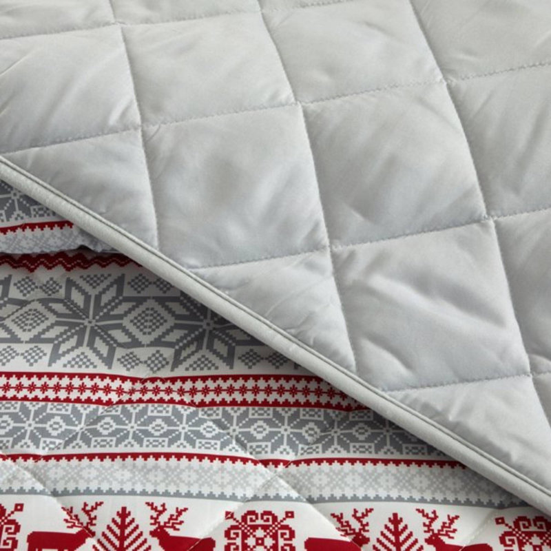 Traditional Polyester Machine Woven Quilt, Full/Queen Quilt + 2 Standard Shams