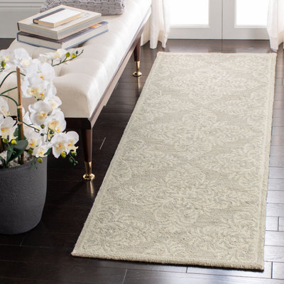 Roselyn Hand Tufted Wool Geometric Rug