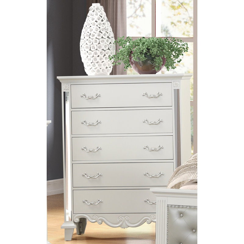 Ensemble de chambre à coucher Latwana Pearl, Grand lit