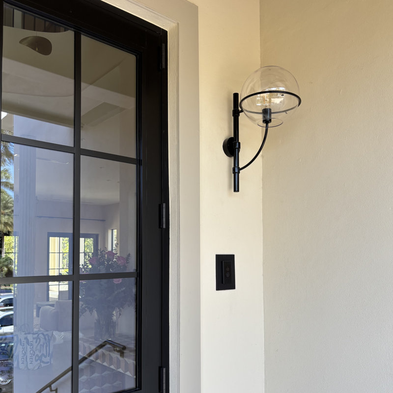 Lyndon 1 - Light Armed Sconce, 27.6" H x 19.7" W x 15.6" D