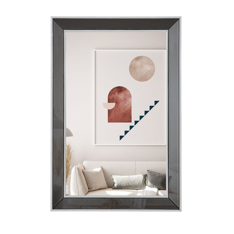 Niliyah Mirror
