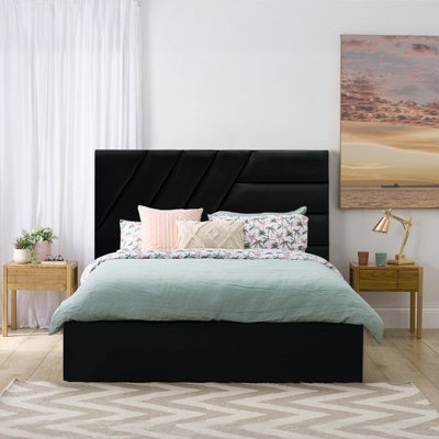 Eleonora Upholstered Bed
