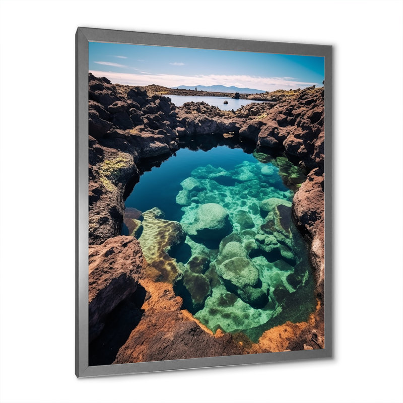 «Rocks Water On Lake Cascade Idaho», reproduction d'art sur toile, Cadre photo argenté, H 44 po x l 34 po x P 1,5 po