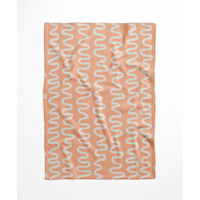 Wiggle Stripe Velveteen Fleece Blanket