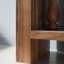Console simple de style Wabi-sabi-257885651
