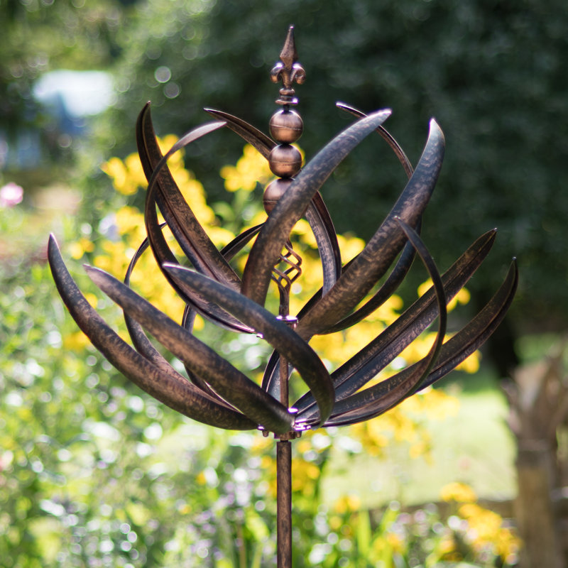 Rodarte Metal Garden Statue, Brushed Copper