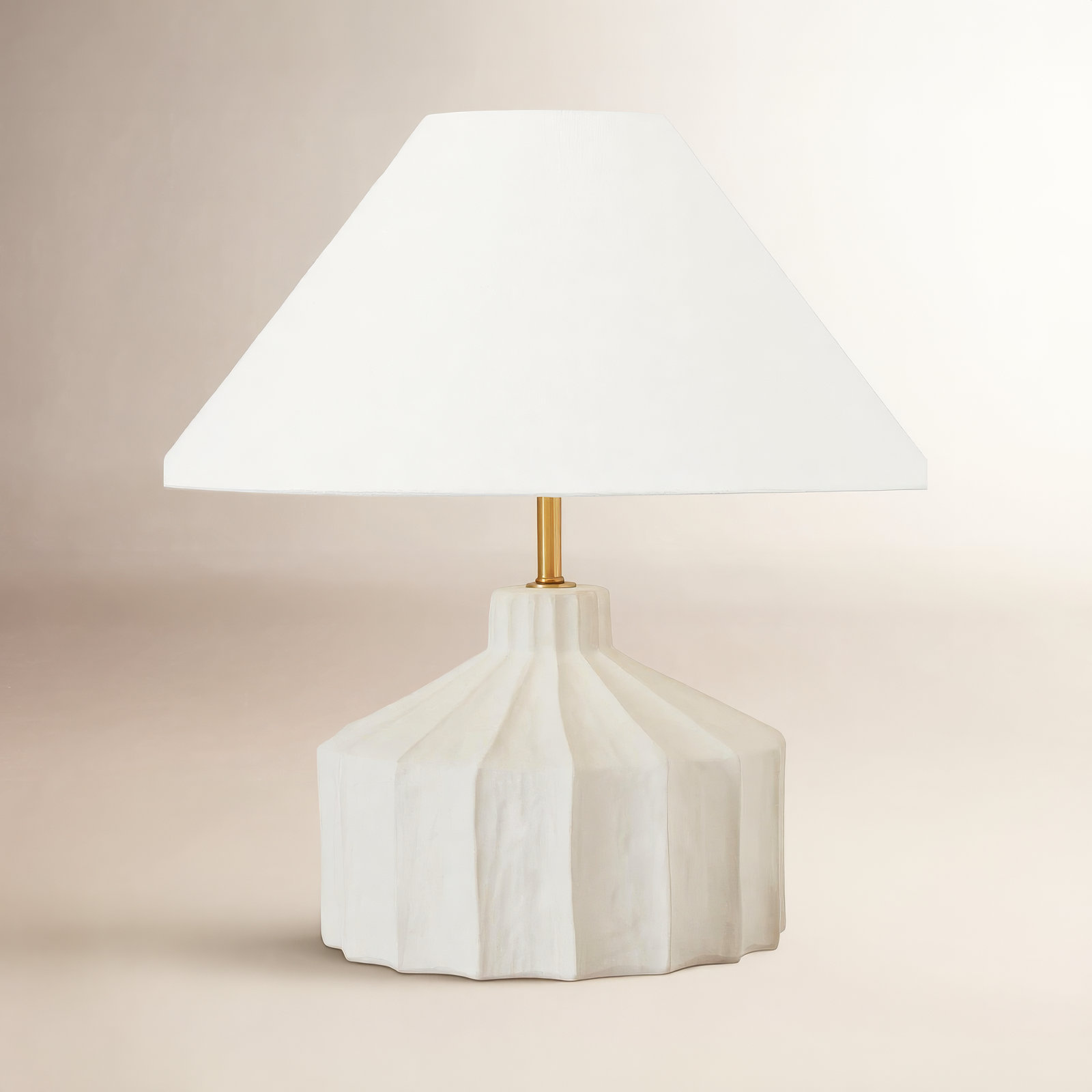 Leesa Ceramic Table Lamp, 18.5" H x 19.5" W x 19.5" D, Matte Concrete