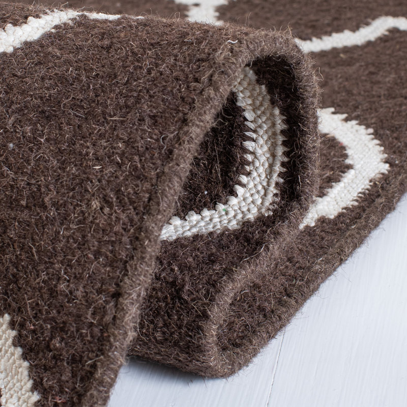 Rodgers Hand Woven Flat Weave Banana Silk/Wool/Cotton Geometric Rug in Brown, Rectangle 2'6" x 4'