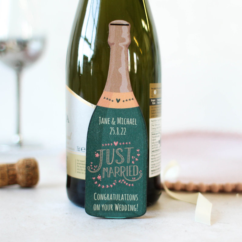 Jocelynne Personalised Just Married Gift Tag, Wooden Bottle Label, Yes