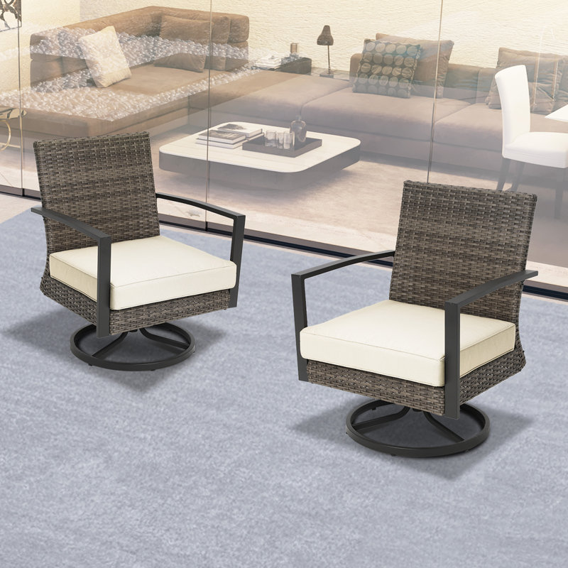 Chaises longues pivotantes avec coussins Shaylor, Tan
