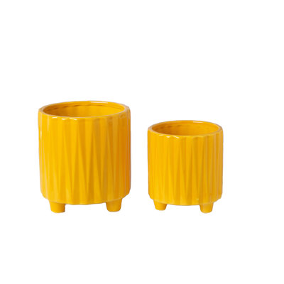 Ensemble de deux casseroles rondes en céramique avec motif de pointes en relief sur trépied jaune, finition lustrée: 6,00 po x 6,00 po x H 5,50 po; 5,00 po x 5,00 po x H 5,25 po