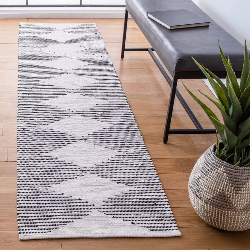 Janke Kilim Flat Weave Cotton Geometric Rug, Runner 2'3" x 9'