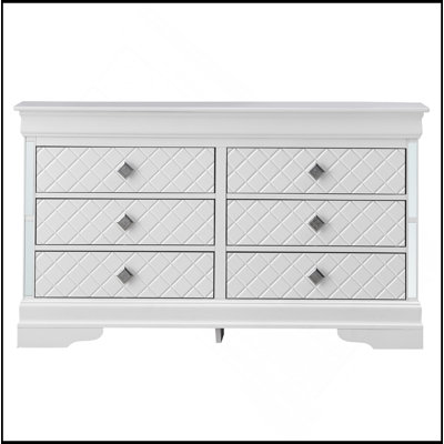 Verona Dresser , Champagne