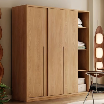 Garde-robe simple en forme de bûche