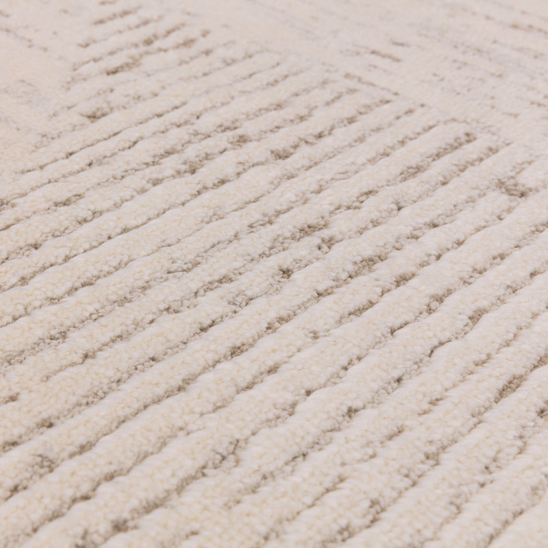 Sugna Off-White Area Rug, Rectangle 80 x 140 cm