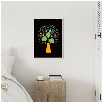 «Floral Yellow Vase» par Amber Leaders, reproduction d'art sur toile encadrée