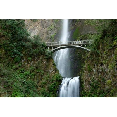 Multnomah Falls by Ericfoltz - No Frame Print on Canvas