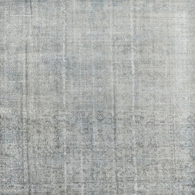 Shawntella Oriental Indoor Rug
