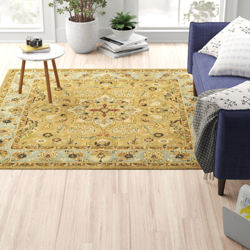 Tapis beige et bleu clair Carnasheeran