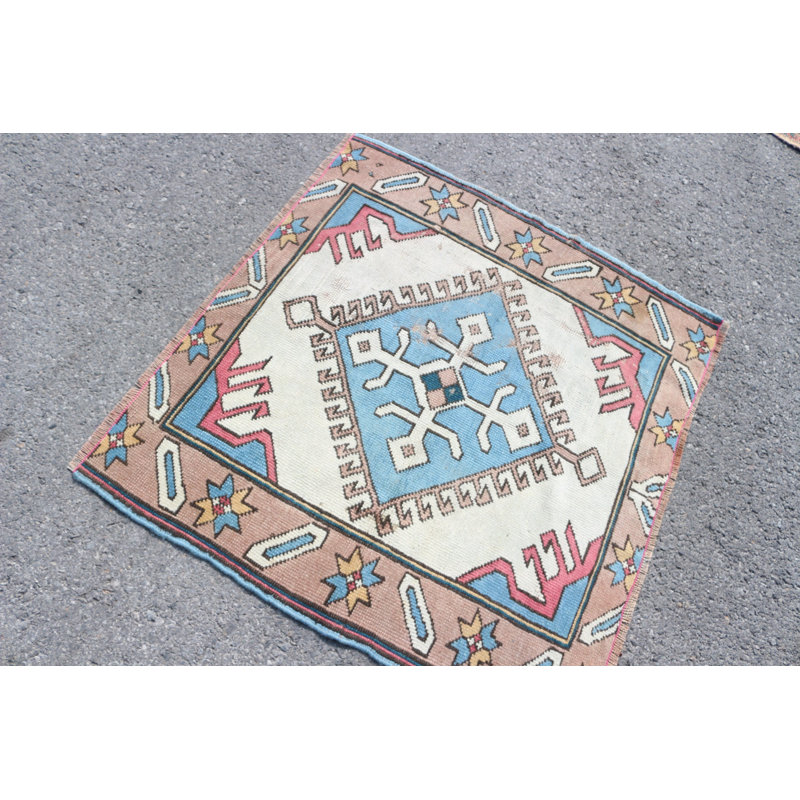 Petit tapis beige rétro Oushak vintage tissé à la main pour la décoration d'une chambre à coucher ou d'une décoration murale