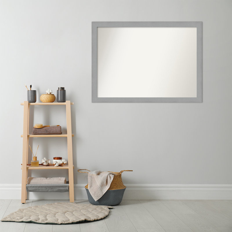 Miroir de salle de bain mural en nickel brossé, H 30,5 po x l 41,5 po