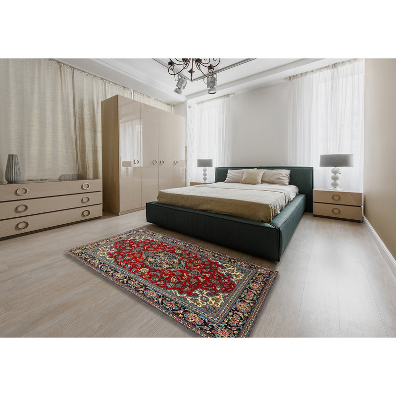 Zioutas Oriental Indoor Rug, Rectangle 5' x 7'