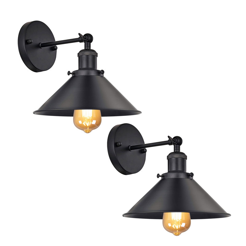 Luis Armed Sconce