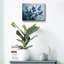  «Blue Abstract Flowers» par Svetlana Aleynikova, art mural en verre acrylique, 16 po x 12 po