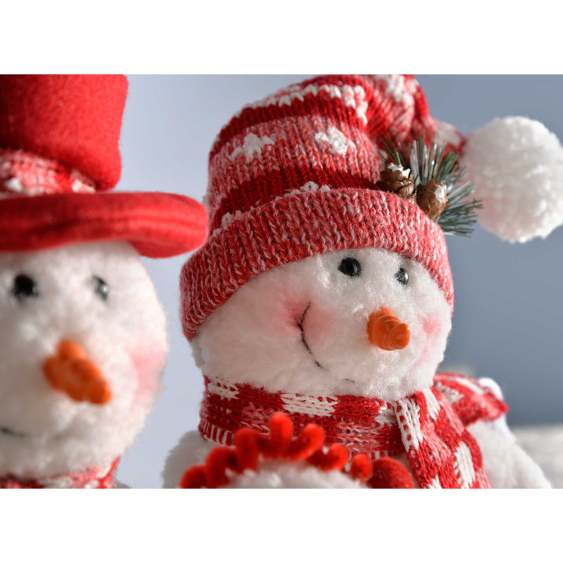 Christmas Figurines & Collectibles