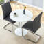 Ensemble de table et de chaises. Petite table ronde stable en forme de verre - 31,9 po x 31,9 po avec chaise en polyuréthane doux et confortable avec pieds en métal arqués argentés.-331952612-331952633