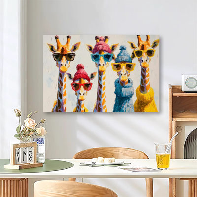 Cinq modernes girafes élégantes portant des lunettes, grande impression sur toile tendue avec châssis pour le salon et la chambre à coucher