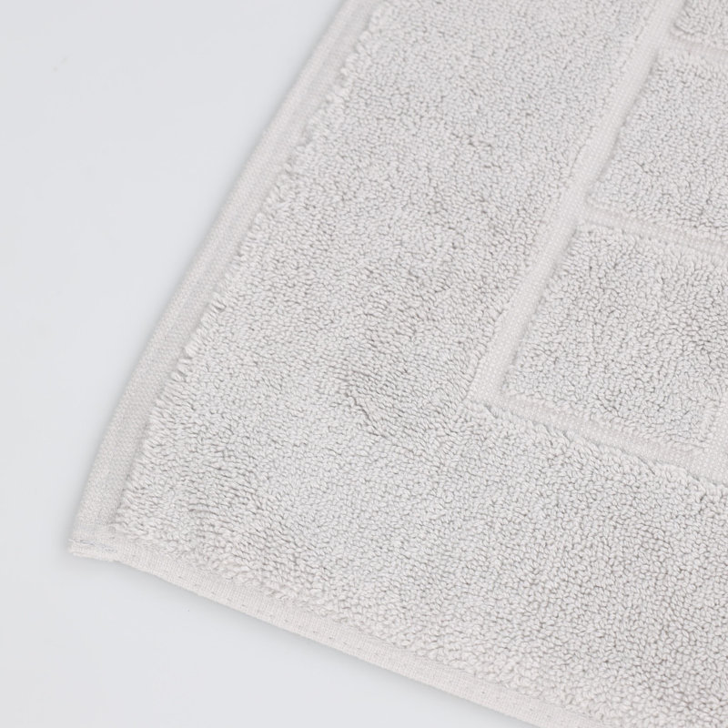 100% Cotton Thick & Absorbent Reversible Checkered Bath Mats - Set Of 2, Silver