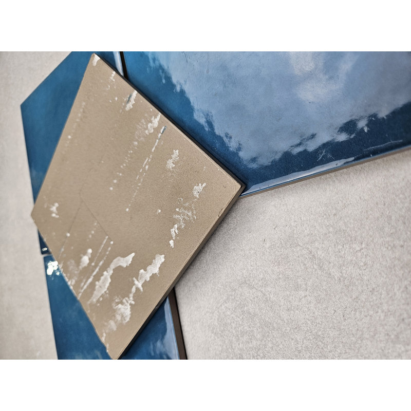 Carreau poli glacier turquoise 6 x 6