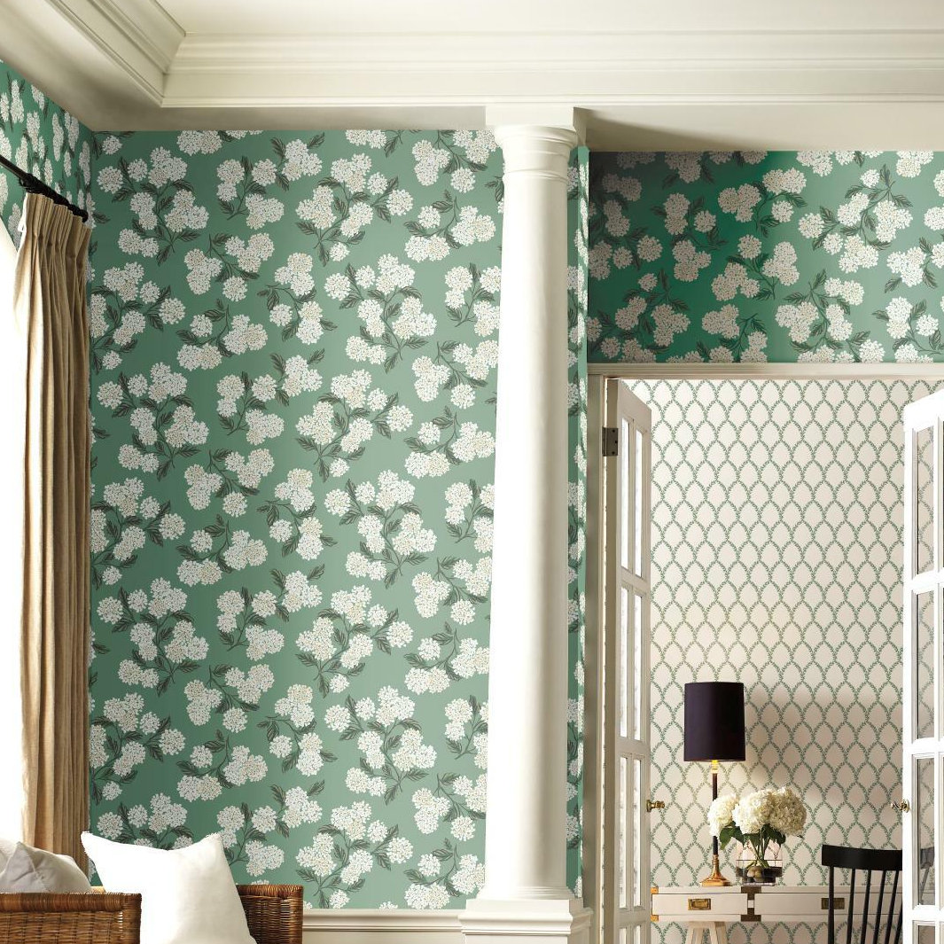 Hydrangea Wallpaper Double Roll, Green/White