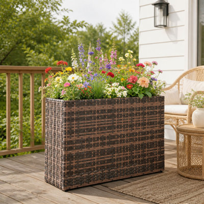 Jardinière rectangulaire haute avec doublure amovible et trous de drainage, grande jardinière en résine tressée marron pour fleurs et légumes d'intérieur et d'extérieur