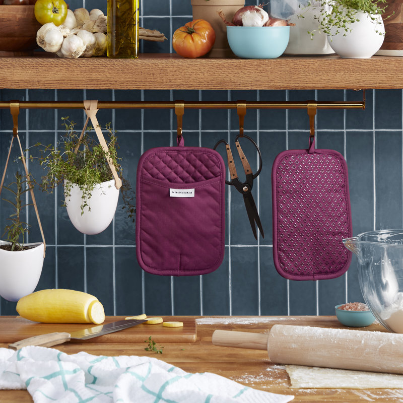 KitchenAid Asteroid Pot Holder 2-Pack Set,, Wine