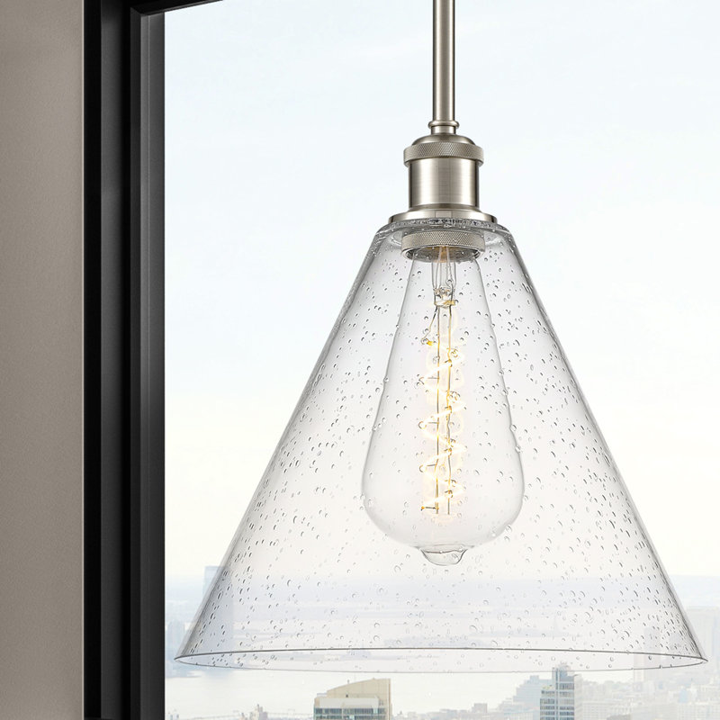 Luminaire suspendu conique à 1 lumière Gratia, DEL, Nickel satiné brossé, H 12,75 po x l 12 po x P 12 po