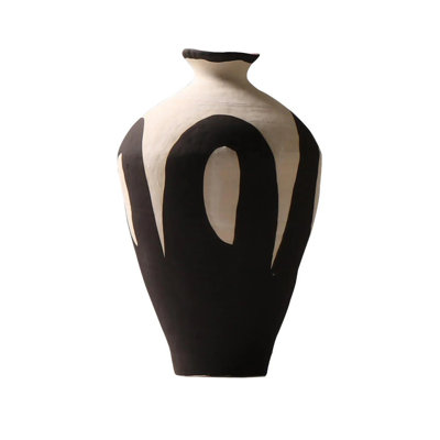 Vase à fleurs en céramique antique