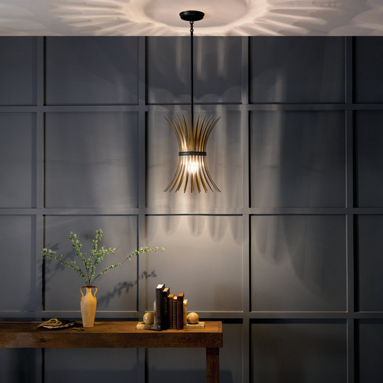 1 - Light Unique/Statement Pendant