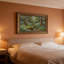 Cadre mural vintage orné Forest Stream – Cadre décoratif doré pour œuvres d'art.-295704171