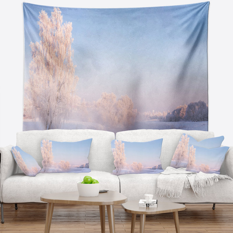Paysage en cristal blanc avec tapisserie, H 78 po x l 92 po