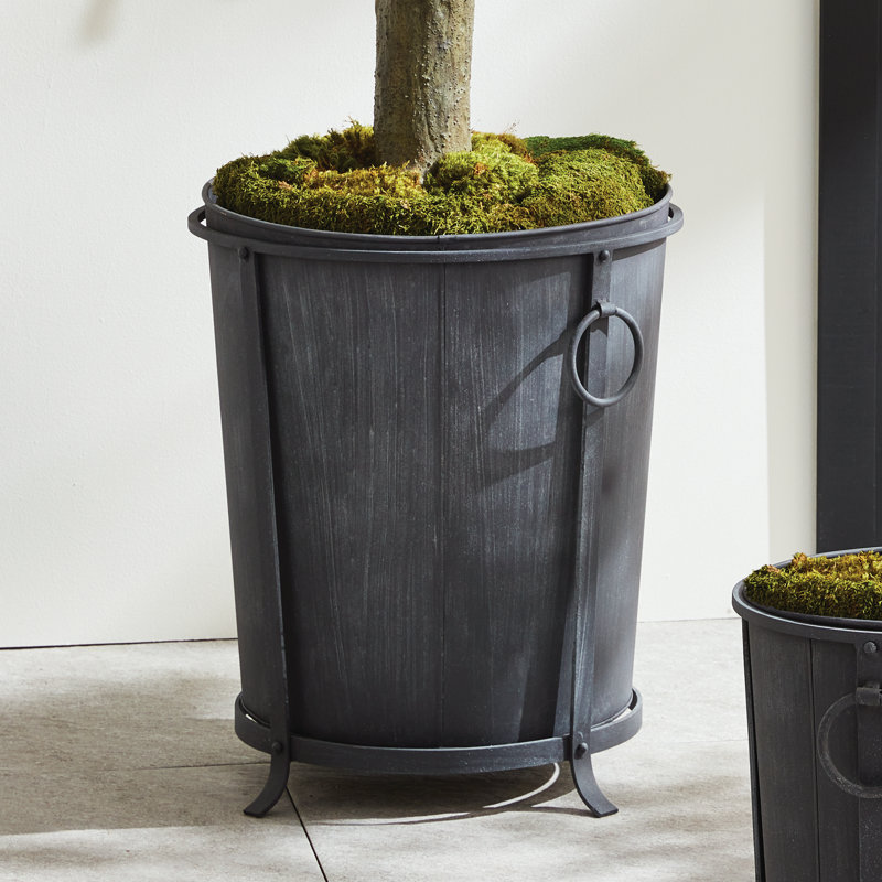 Oberon Planter Medium, 13" H x 13" W x 13" D
