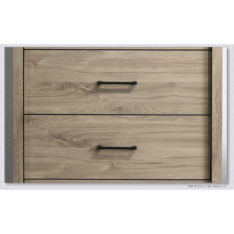 Commode 4 tiroirs avec poignées l 32 ", Chêne clair