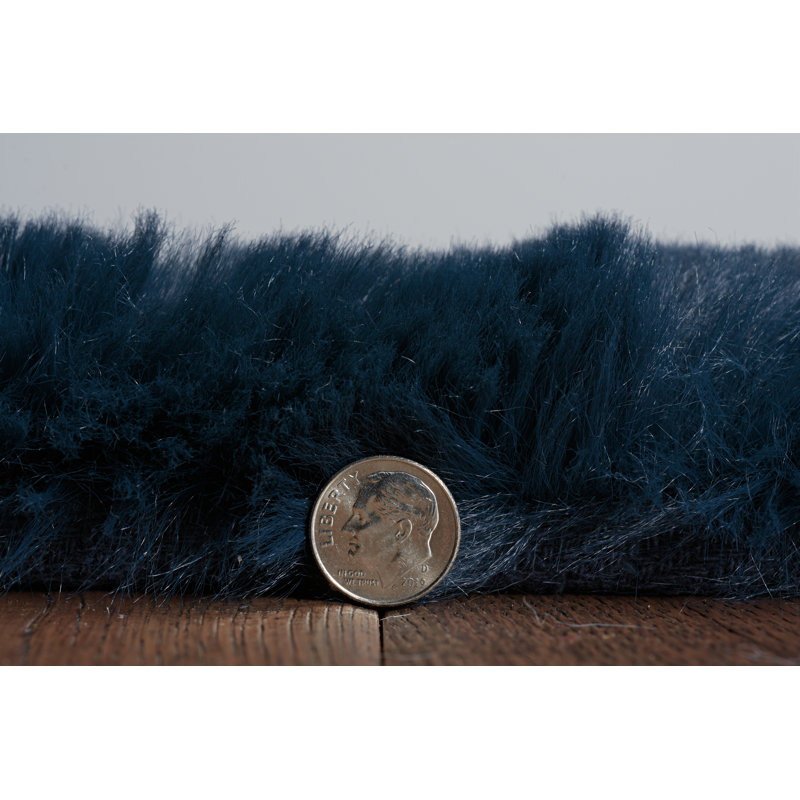 Jalissia Faux Rabbit Fur Hand Tufted Solid Color Rug, Rectangle 3' x 5'